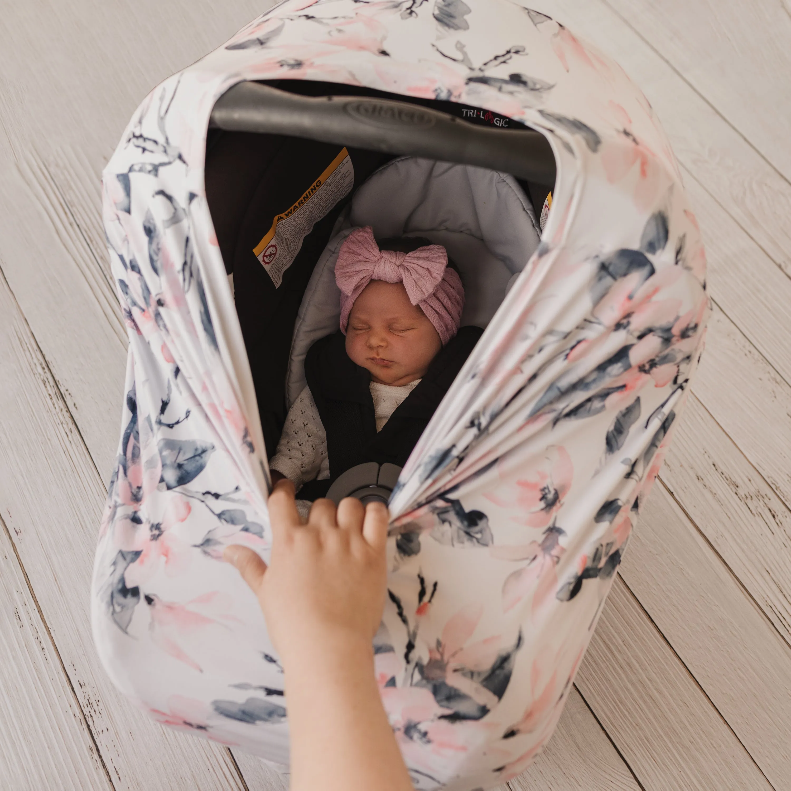 5-in-1 Multi Use Organic-cotton Cover - Watercolour Blossom