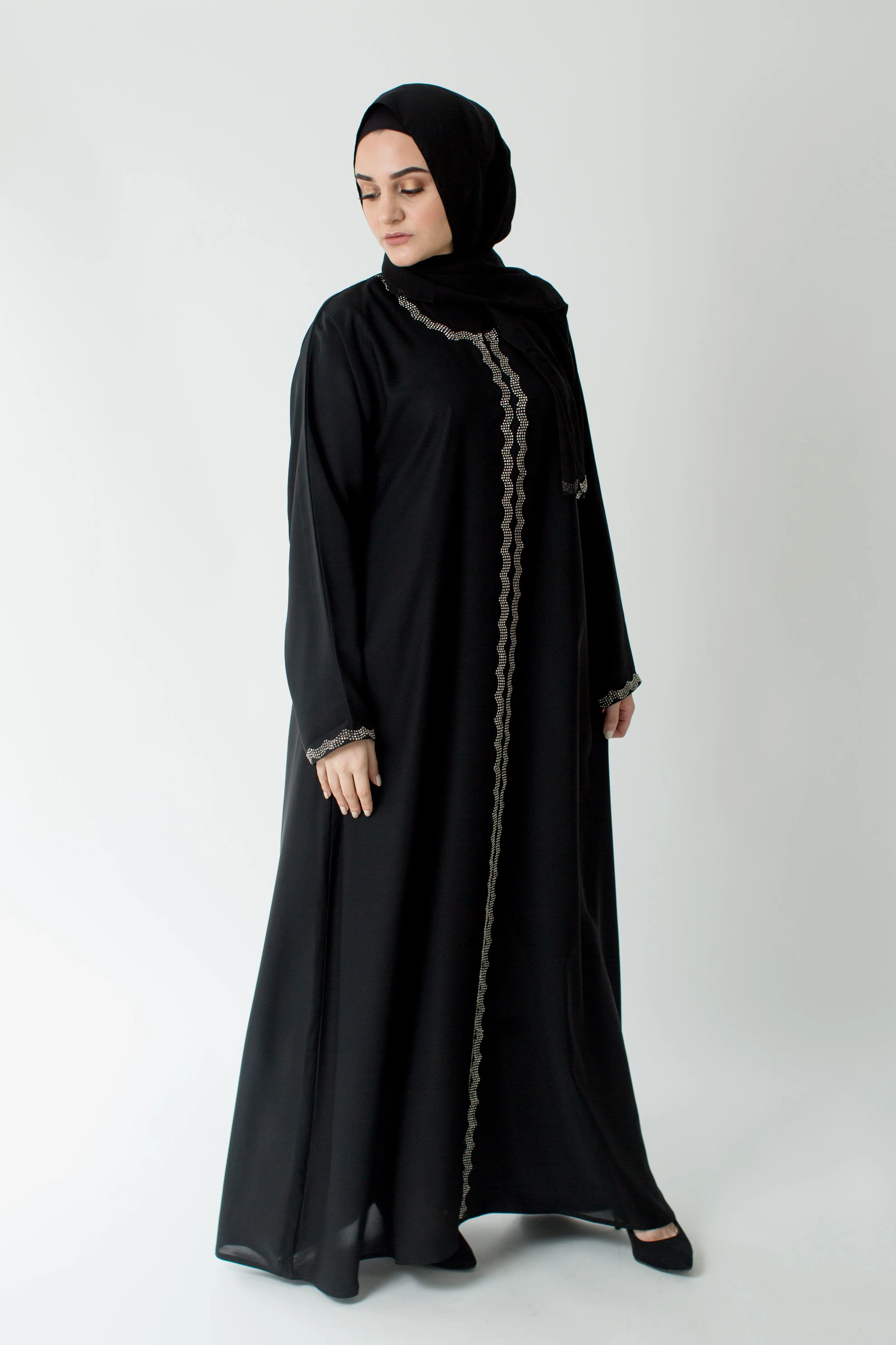 Farah Closed Abaya