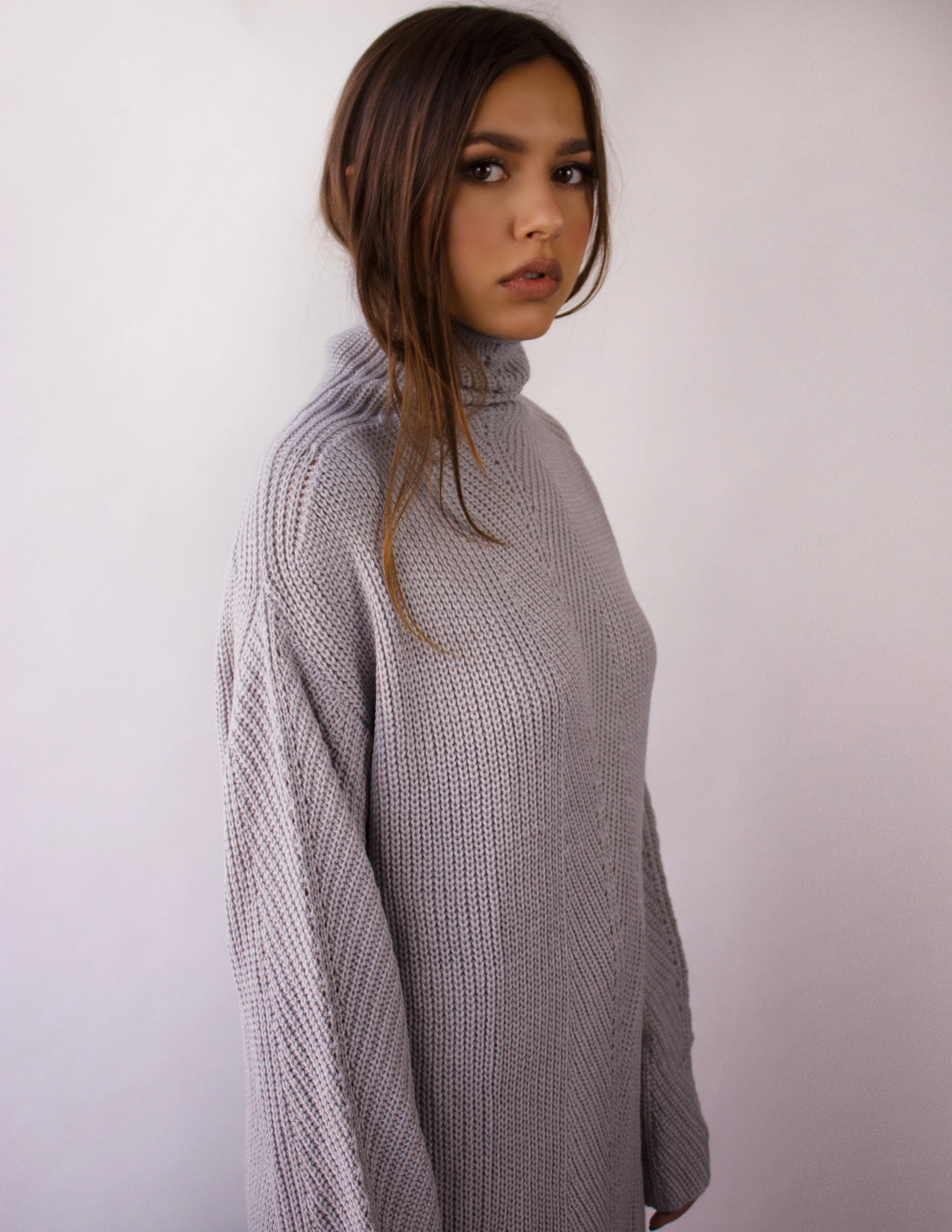 HELIA SWEATER DRESS