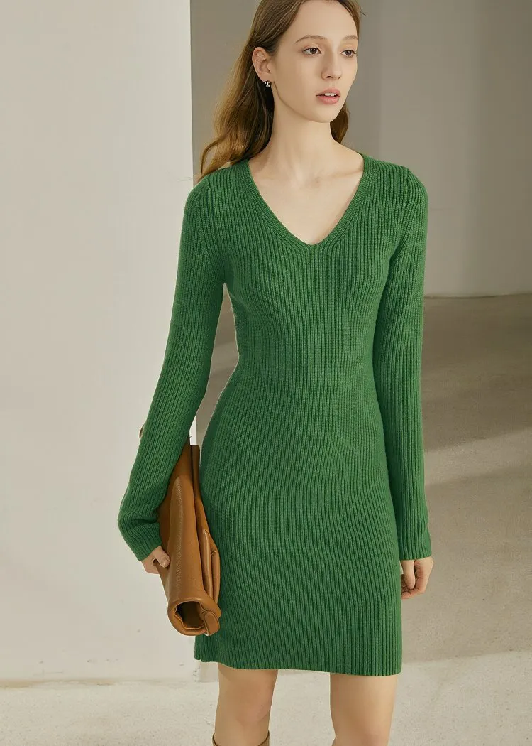 LOOSE SHORT KNIT DRESS