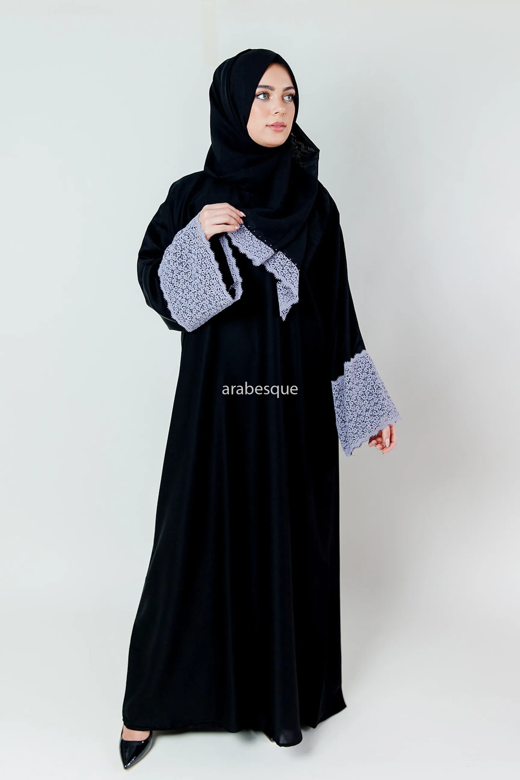 Nasra Abaya