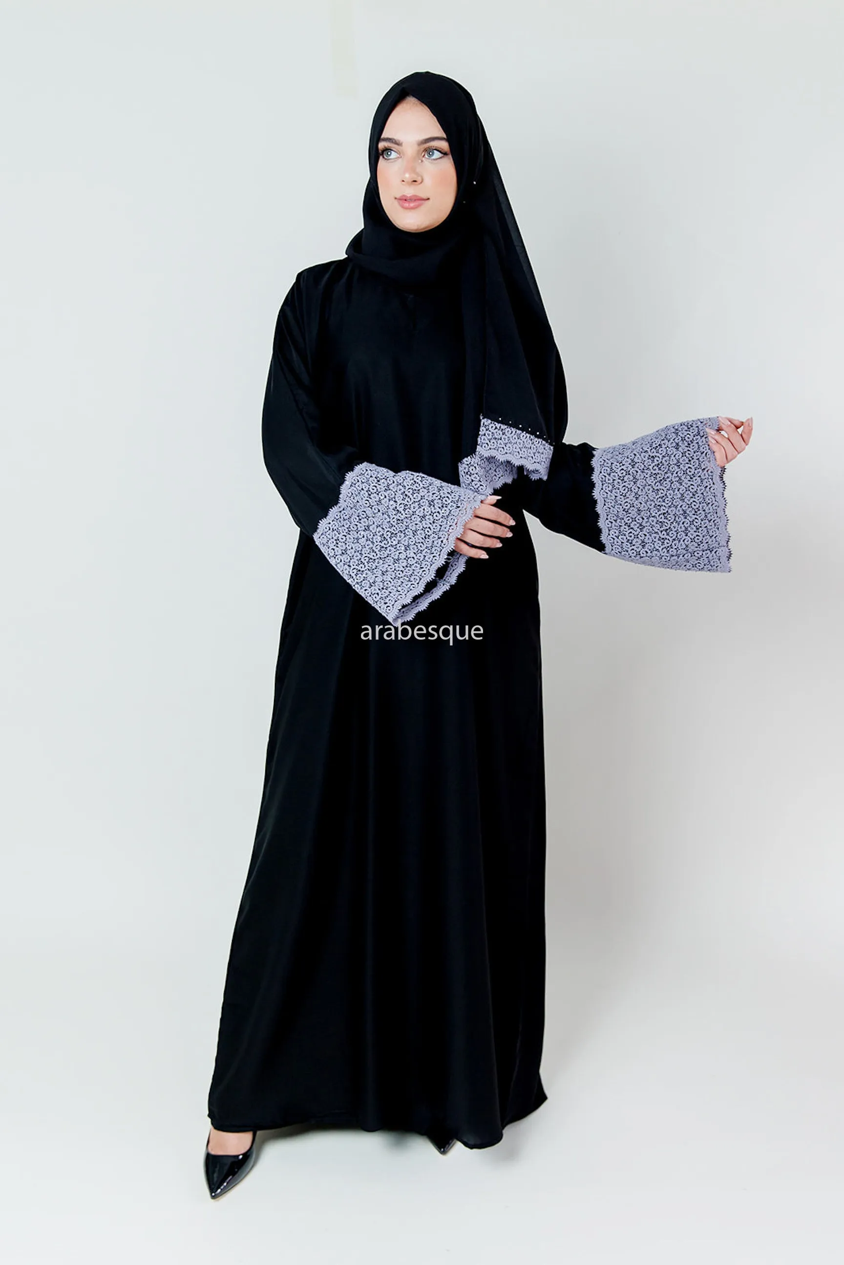 Nasra Abaya