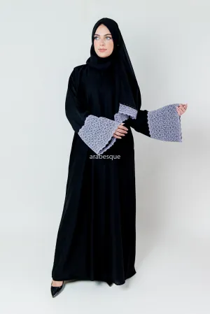 Nasra Abaya