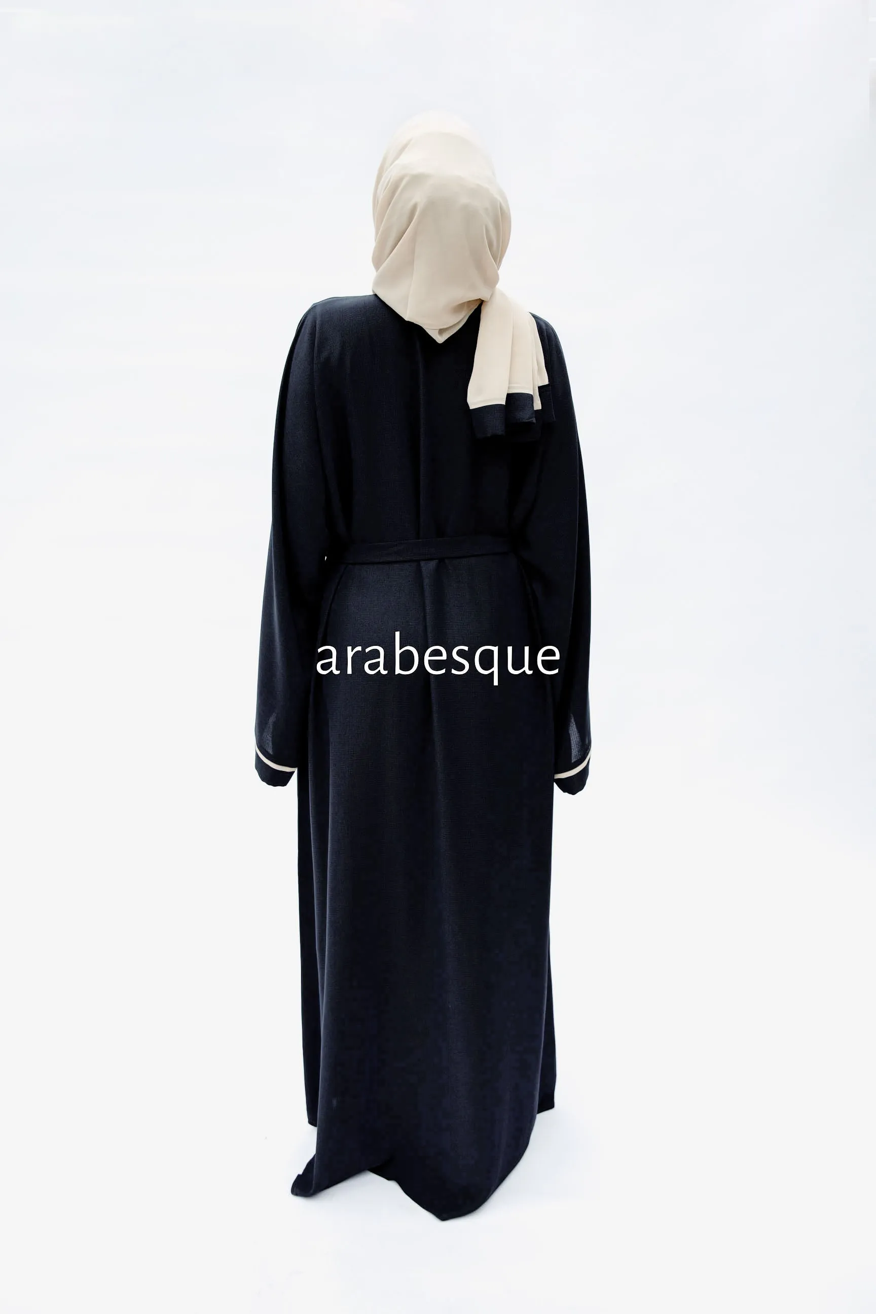 Sala black abaya