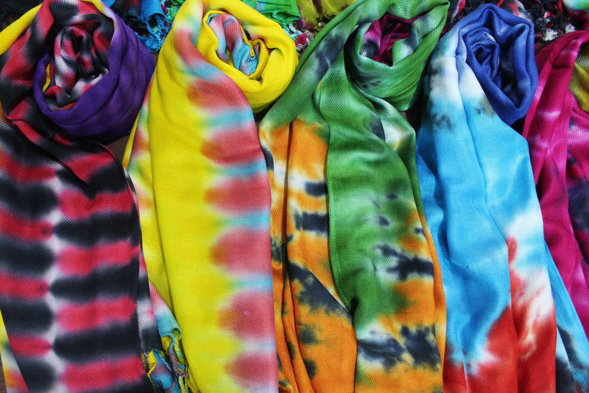 Women Fashion Scarf Tie-Dye Viscose Scarves Head wraps Colourful Exotic Wraps Lightweight Scarves for Spring Fall , Shawl Wrap
