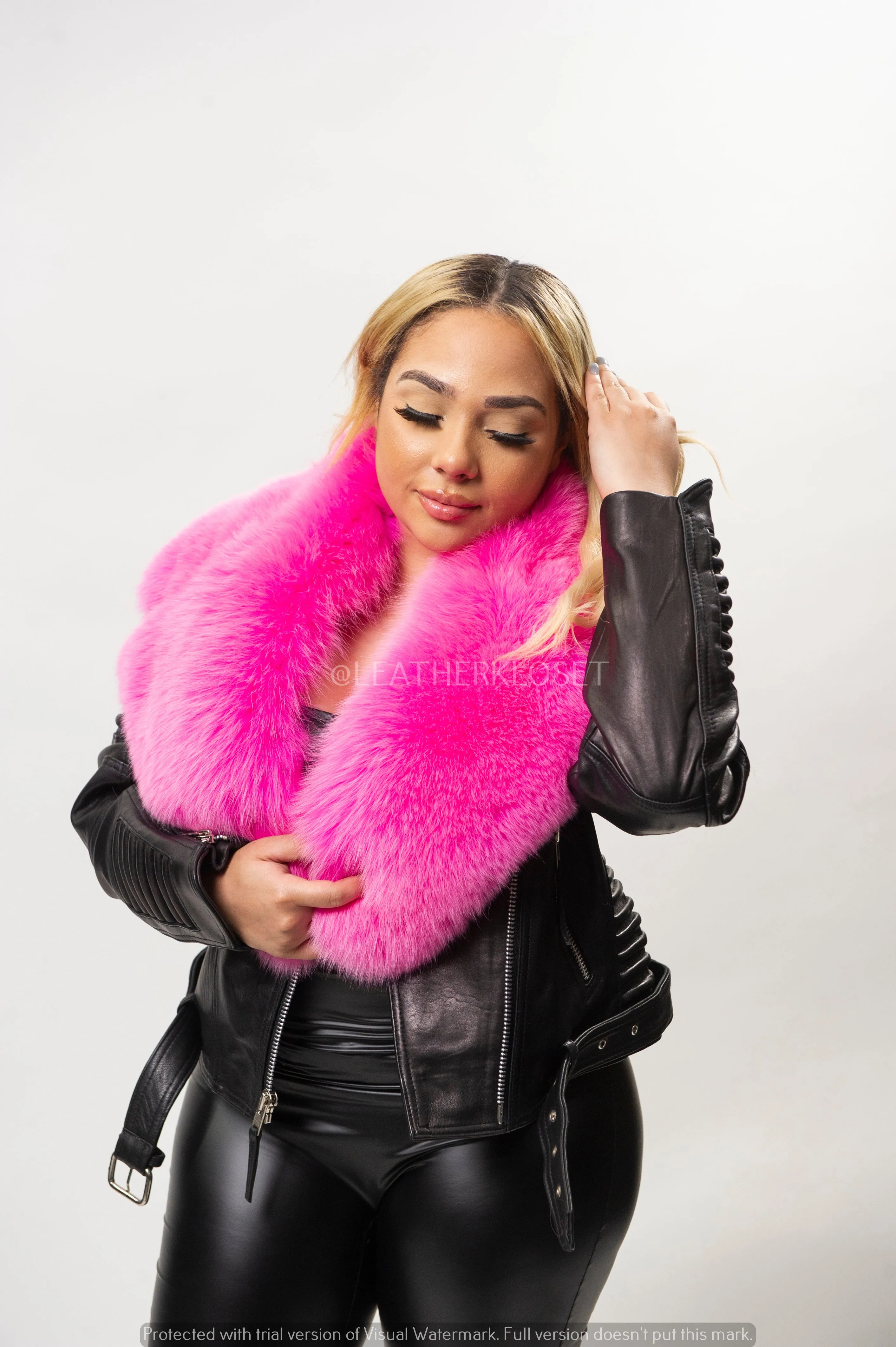 Women's Trey Biker Black Oversized Fox Collar